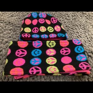 Bundle of Beanie & Scarf